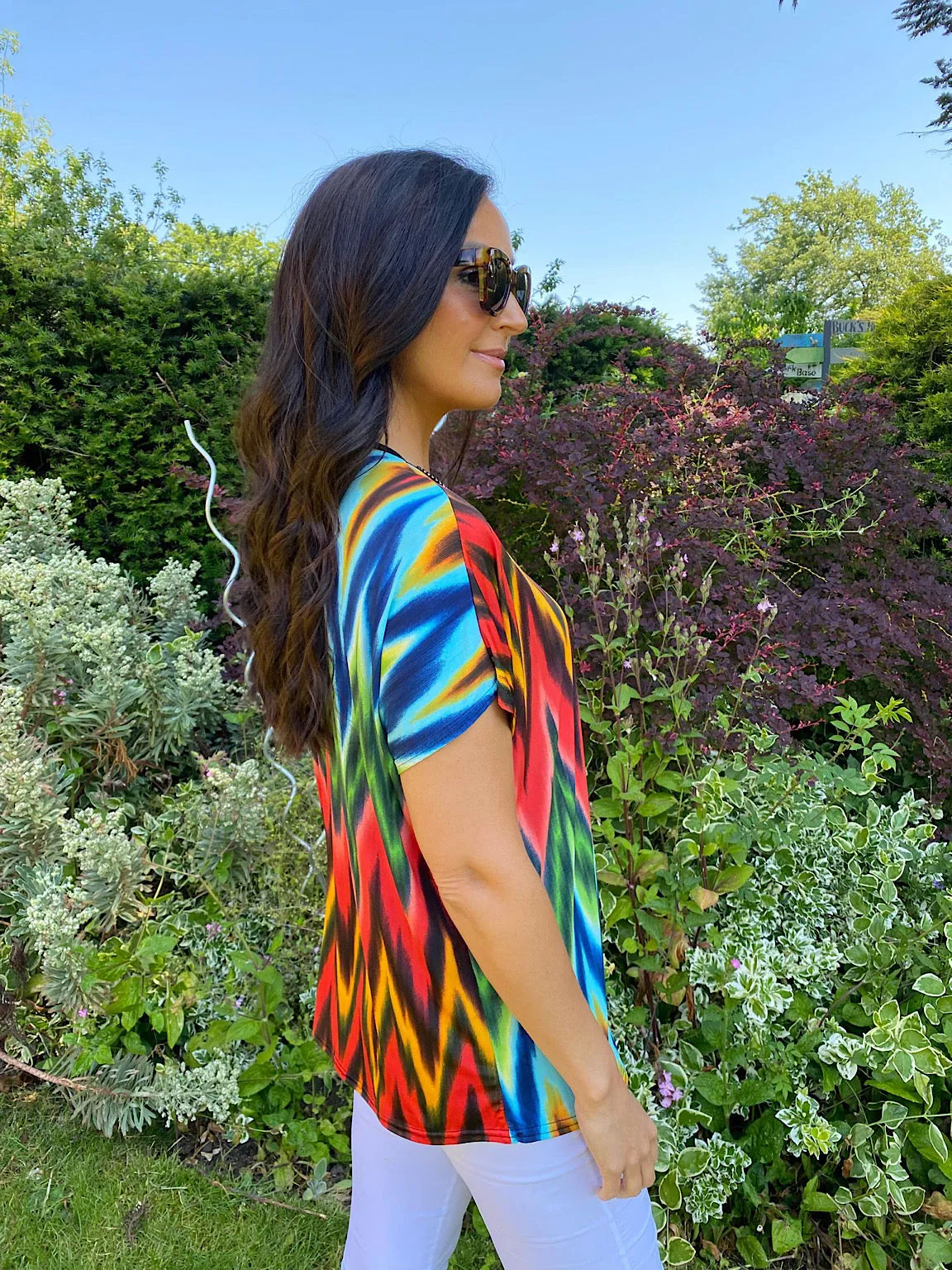 Bright Zig Zag Zip Top Cassie