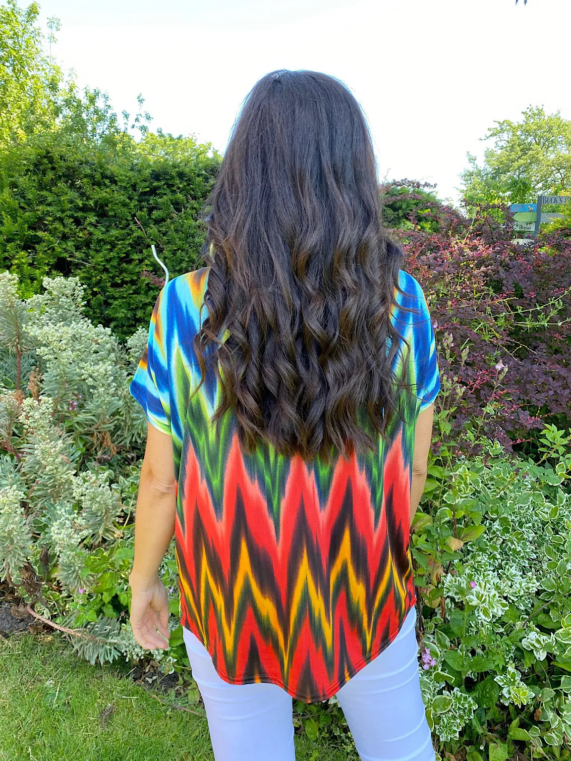 Bright Zig Zag Zip Top Cassie