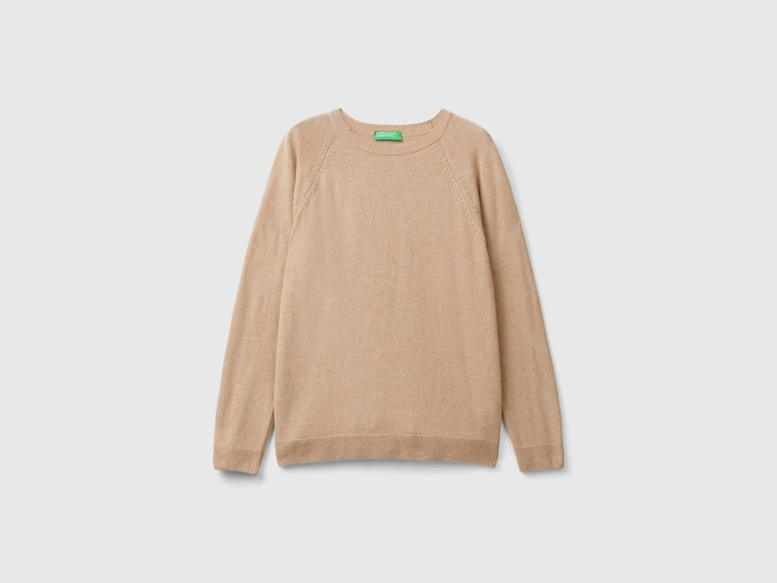 Camel crew neck sweater in cashmere and wool blend - Beige | Benetton