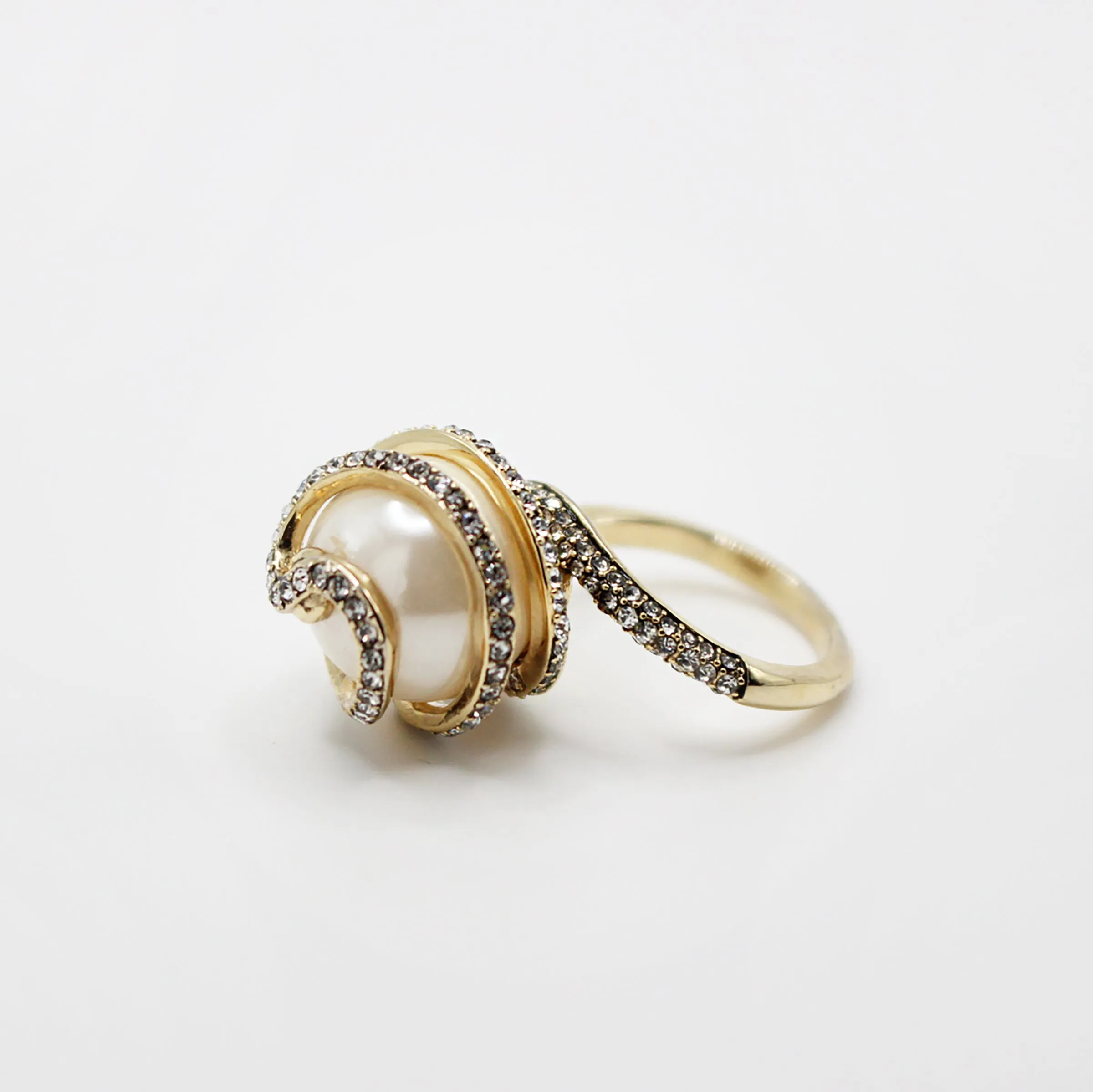 Elizabeth Spiraling & Sparkling Glass Pearl Cocktail Ring