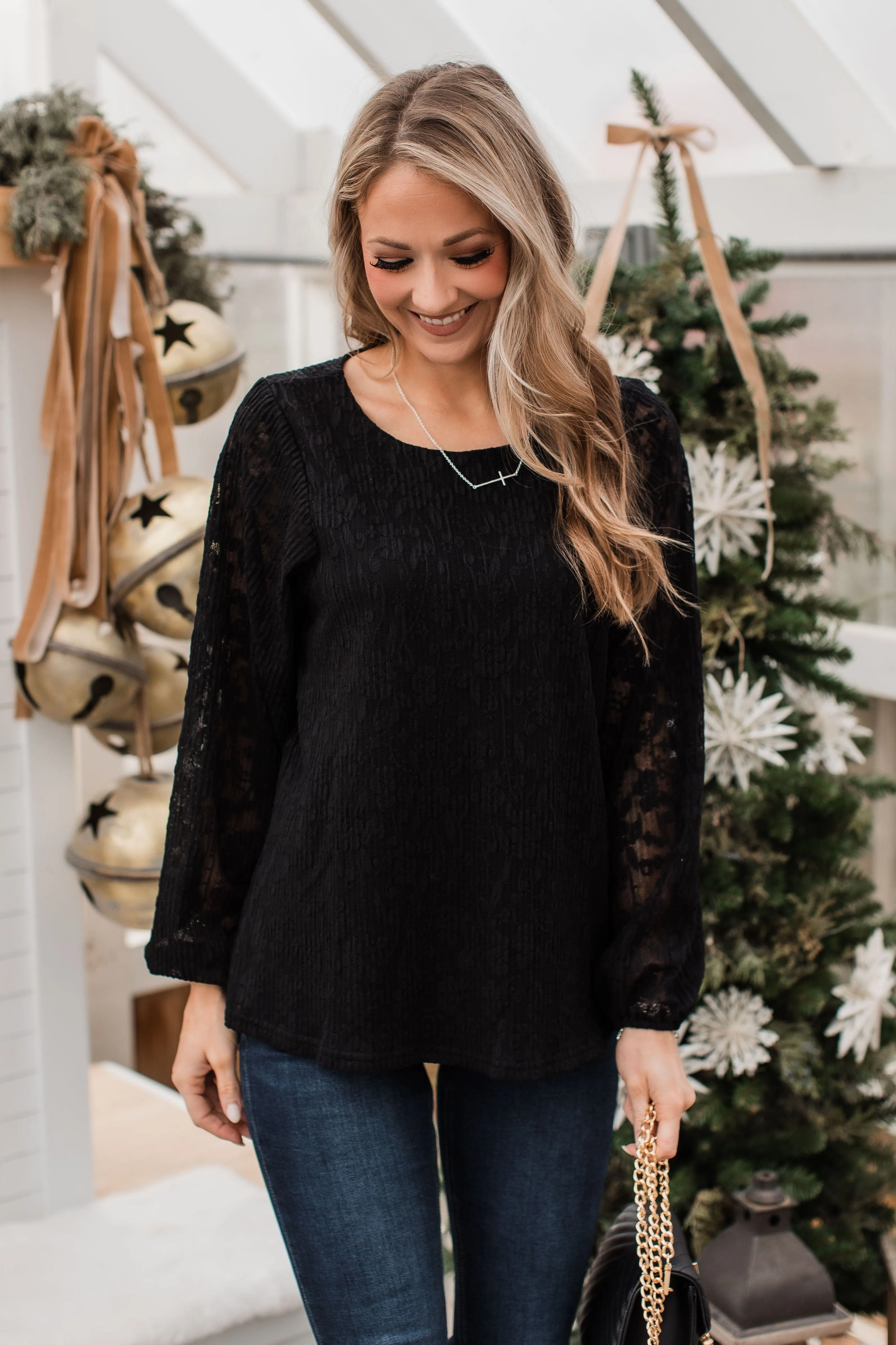 Feeling Diamond Rich Lace Blouse- Black