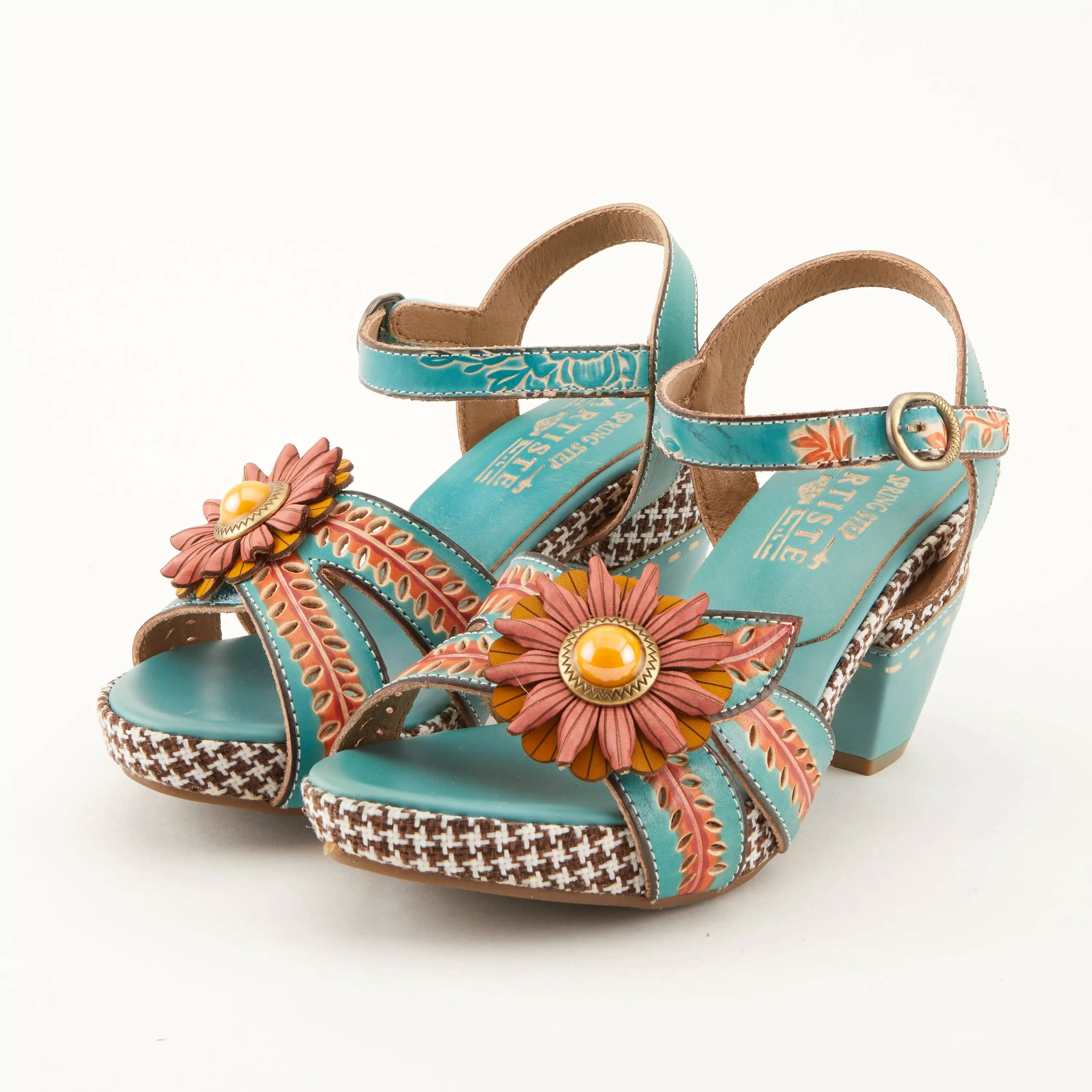 L'ARTISTE ASTARR SANDALS