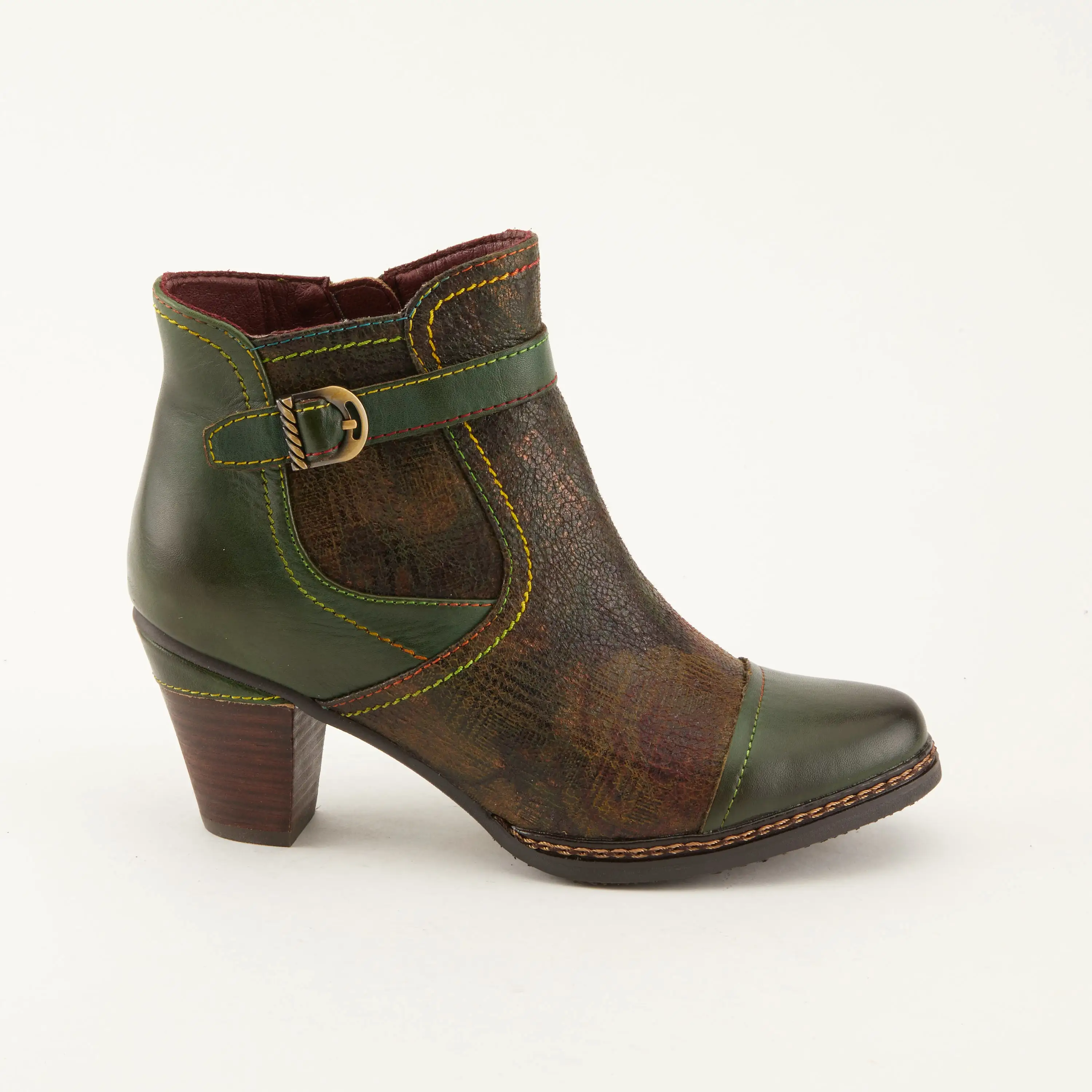 L'ARTISTE CAPTIVATE BOOTIES