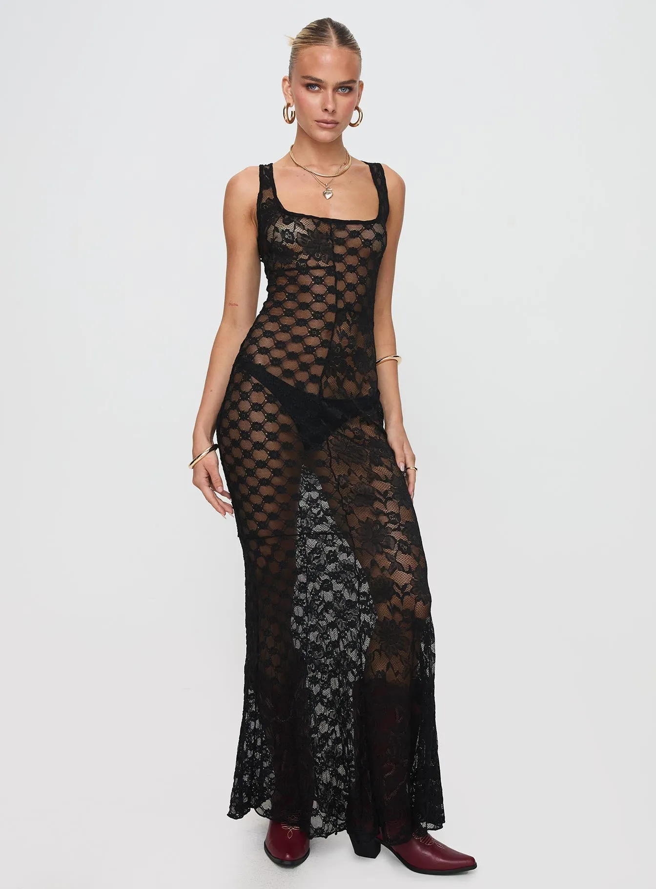 Zhara Lace Dress Black