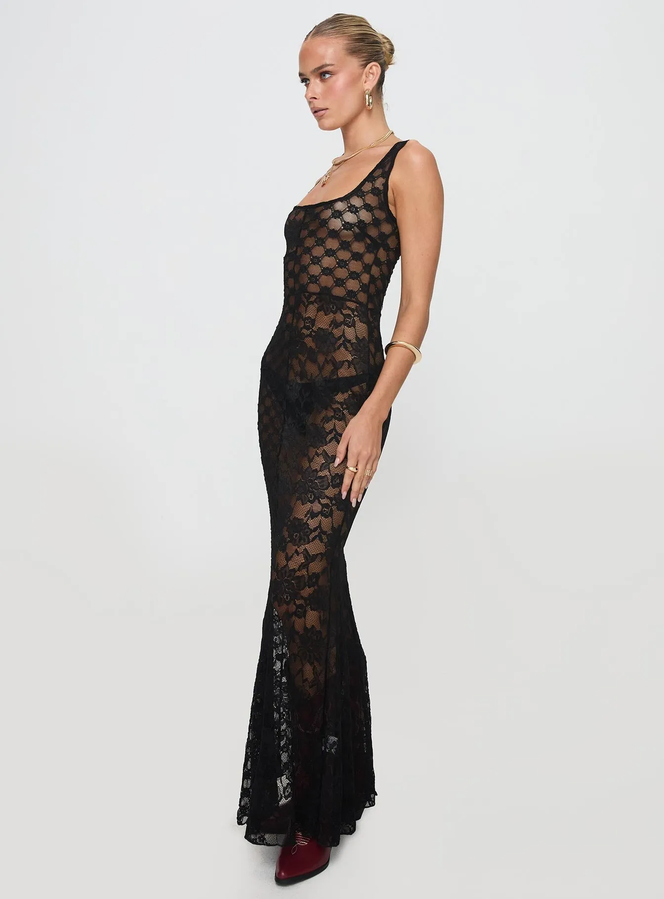 Zhara Lace Dress Black